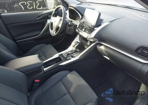 2026 Mitsubishi Eclipse Cross Black Edition S-Awc/Se S-Awc/Sel S-Awc z USA, uszkodzony, nr VIN JA4ATWAA0TZ004016